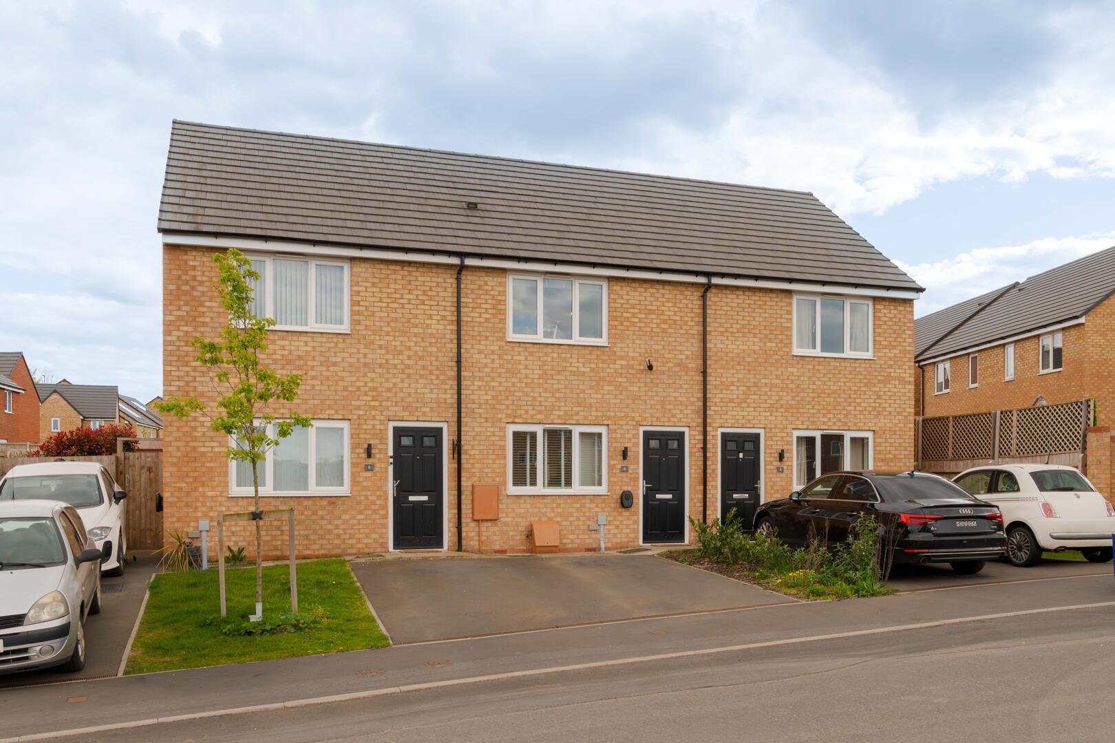 2 bed property in Stone Coal Drive, Stourbridge